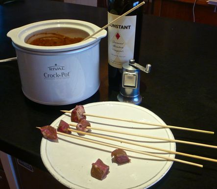 Red wine fondue