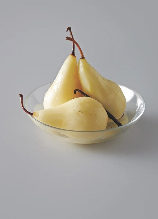 Red wine-poached pears