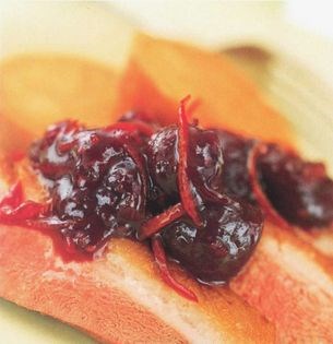Redcurrant and cherry relish