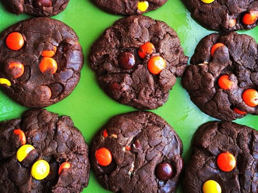 Reese’s pieces chocolate drops