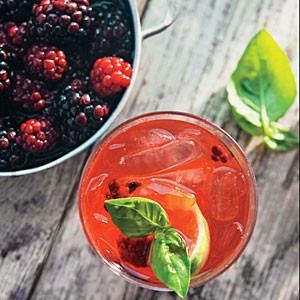 Refrigerator pickled blackberries