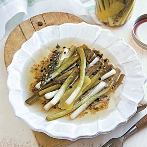 Refrigerator scallion pickles
