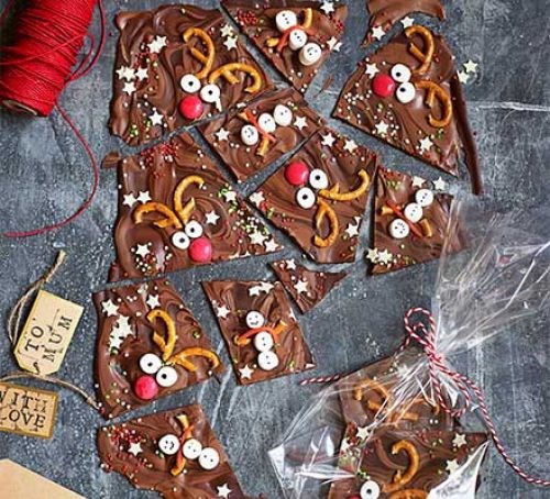Reindeer & snowman bark