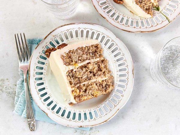 Retro hummingbird cake