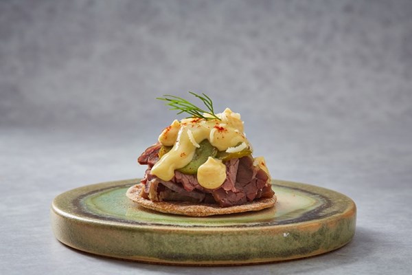  Reuben crispbread canapés