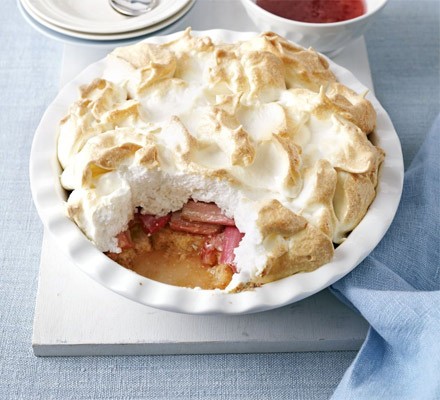 Rhubarb & ginger queen of puddings