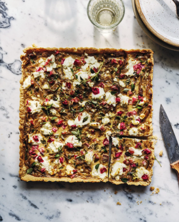Rhubarb + goat's cheese tart (Tarten riwbob a chaws gafr)