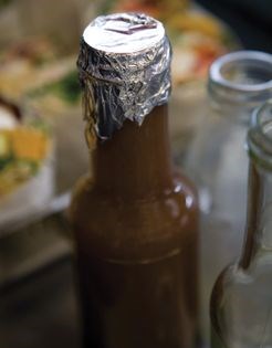 Rhubarb & raisin chutney