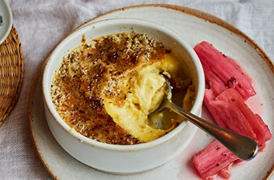 Rhubarb & rosemary crème brûlée