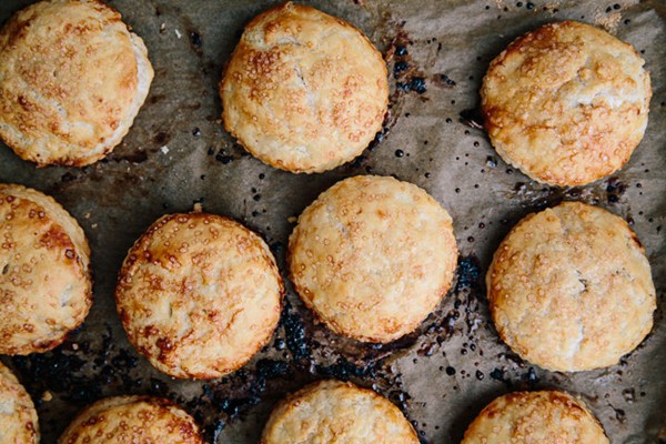 Rhubarb and apple hand pies