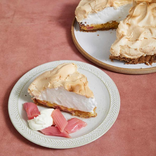 Rhubarb and blood orange curd tart