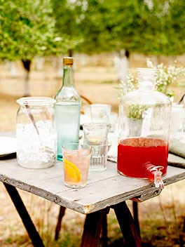 Rhubarb and Campari spritzer