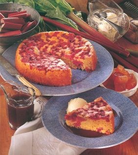 Rhubarb and ginger pudding with caramel sauce