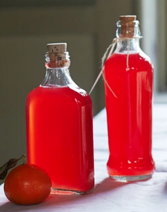 Rhubarb and ginger shrub