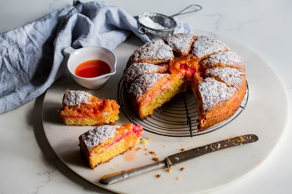 Rhubarb and orange drizzle cake