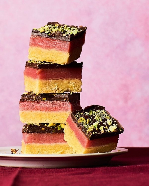 Rhubarb and pistachio millionaire’s shortbread 