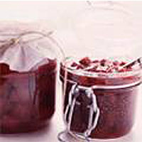 Rhubarb and raspberry jam