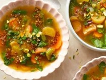 Rhubarb and red quinoa soup 