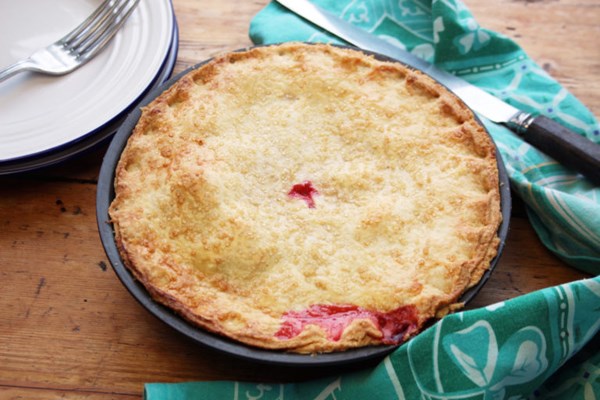 Rhubarb, apple and raspberry pie