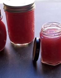Rhubarb-beer jam