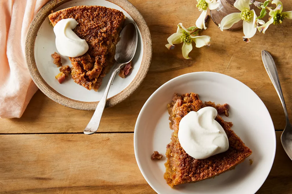 Rhubarb bread crumb cake