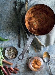Rhubarb chutney