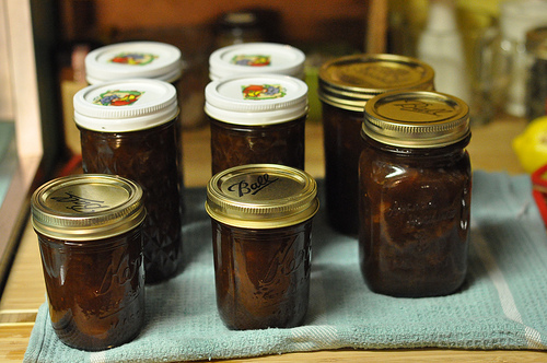 Rhubarb chutney
