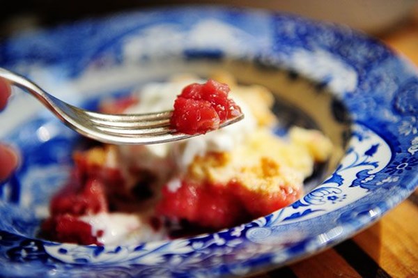 Rhubarb cobbler