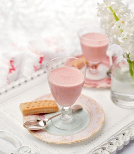 Rhubarb creams