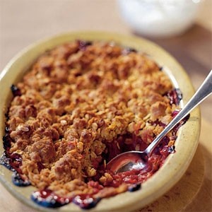 Rhubarb crumble