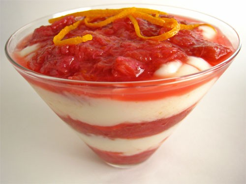 Rhubarb fool