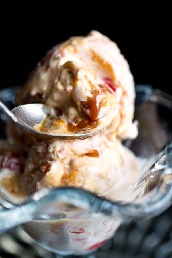 Rhubarb ice cream with a caramel swirl