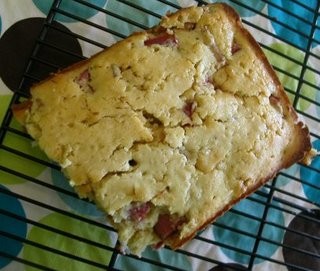 Rhubarb oatmeal bread