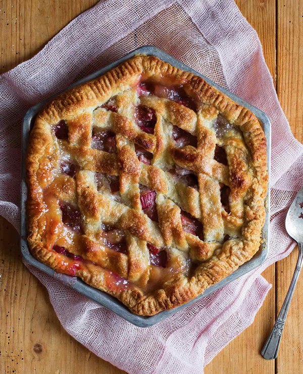 Rhubarb pie