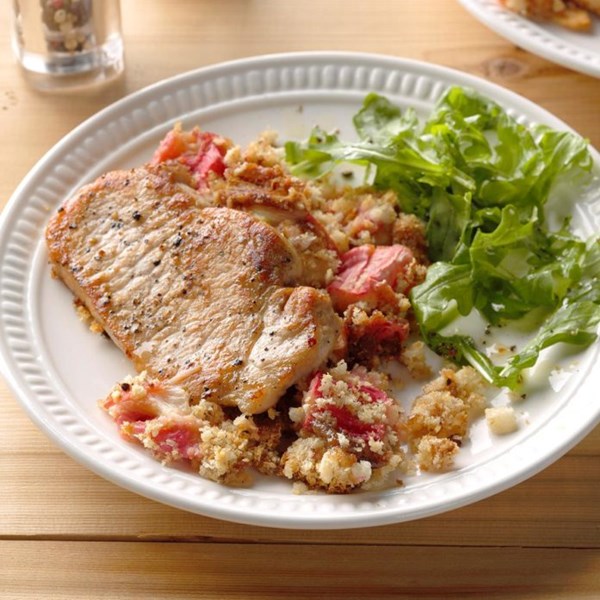 Rhubarb pork chop casserole