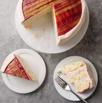 Rhubarb ribbon cake