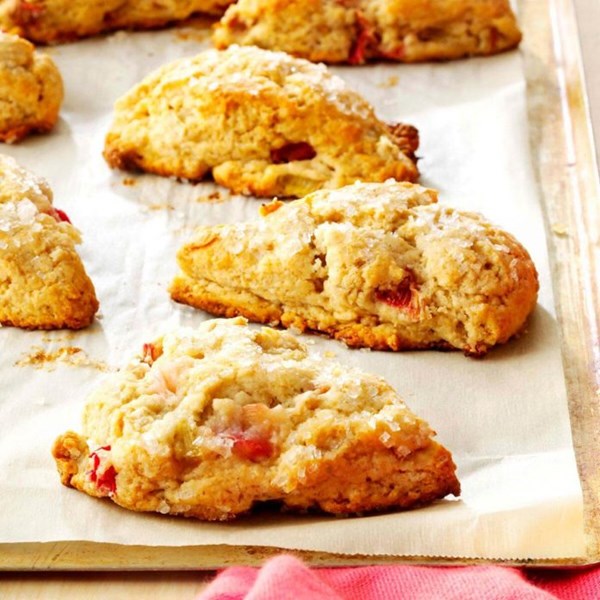 Rhubarb scones