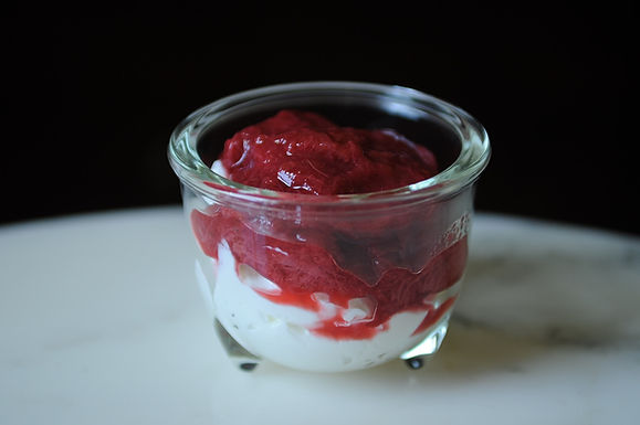 Rhubarb strawberry compote