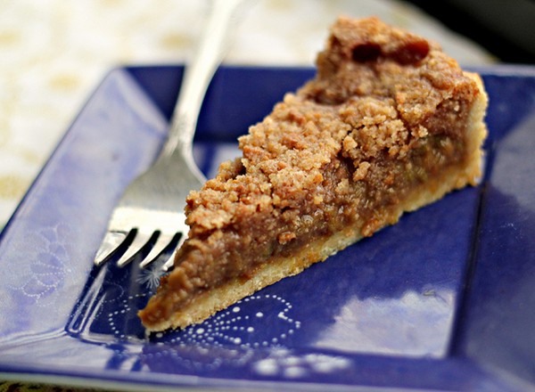 Rhubarb streusel tart
