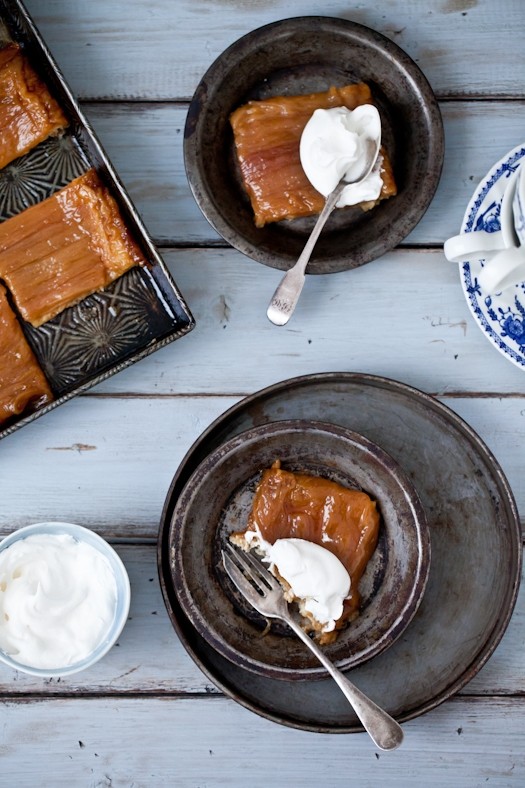 Rhubarb tarte tatin