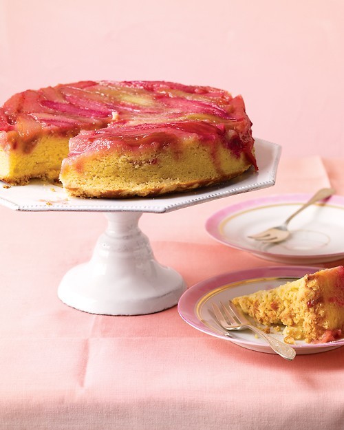 Rhubarb upside-down cake