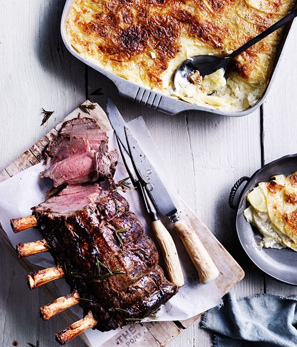 Rib roast with potato gratin