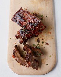 Ribs with hot-pepper jelly glaze