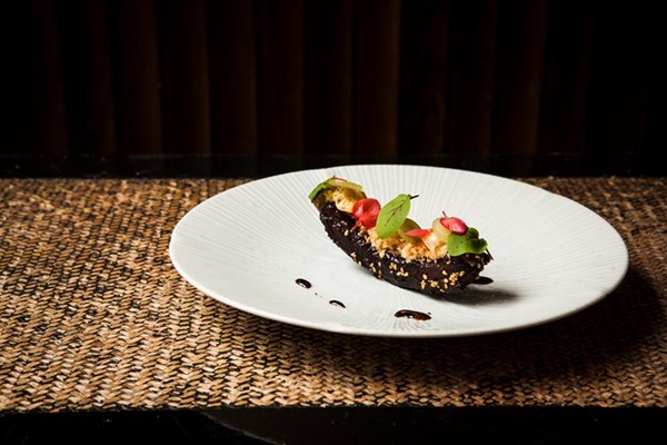 Ribs with pickled grapes and pork floss