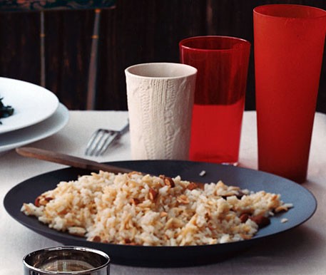Rice and noodle pilaf with toasted almonds