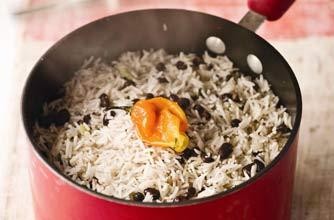 Rice and peas - black bean style