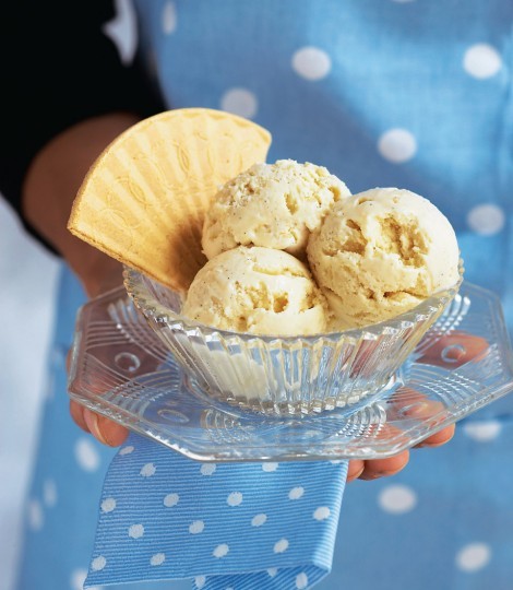 Rice and ricotta ice cream