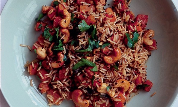 Rice, carrot and cashews