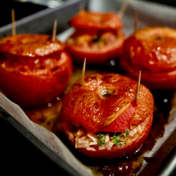 Rice-filled tomatoes (Gemista)