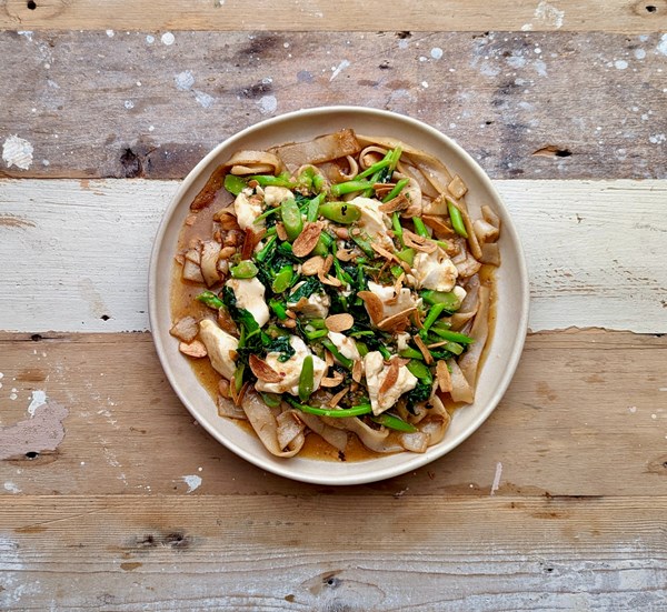 Rice noodles with gai lan & silken tofu